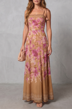 Floréline – Blumige Eleganz mit Karree-Ausschnitt – Maxikleid