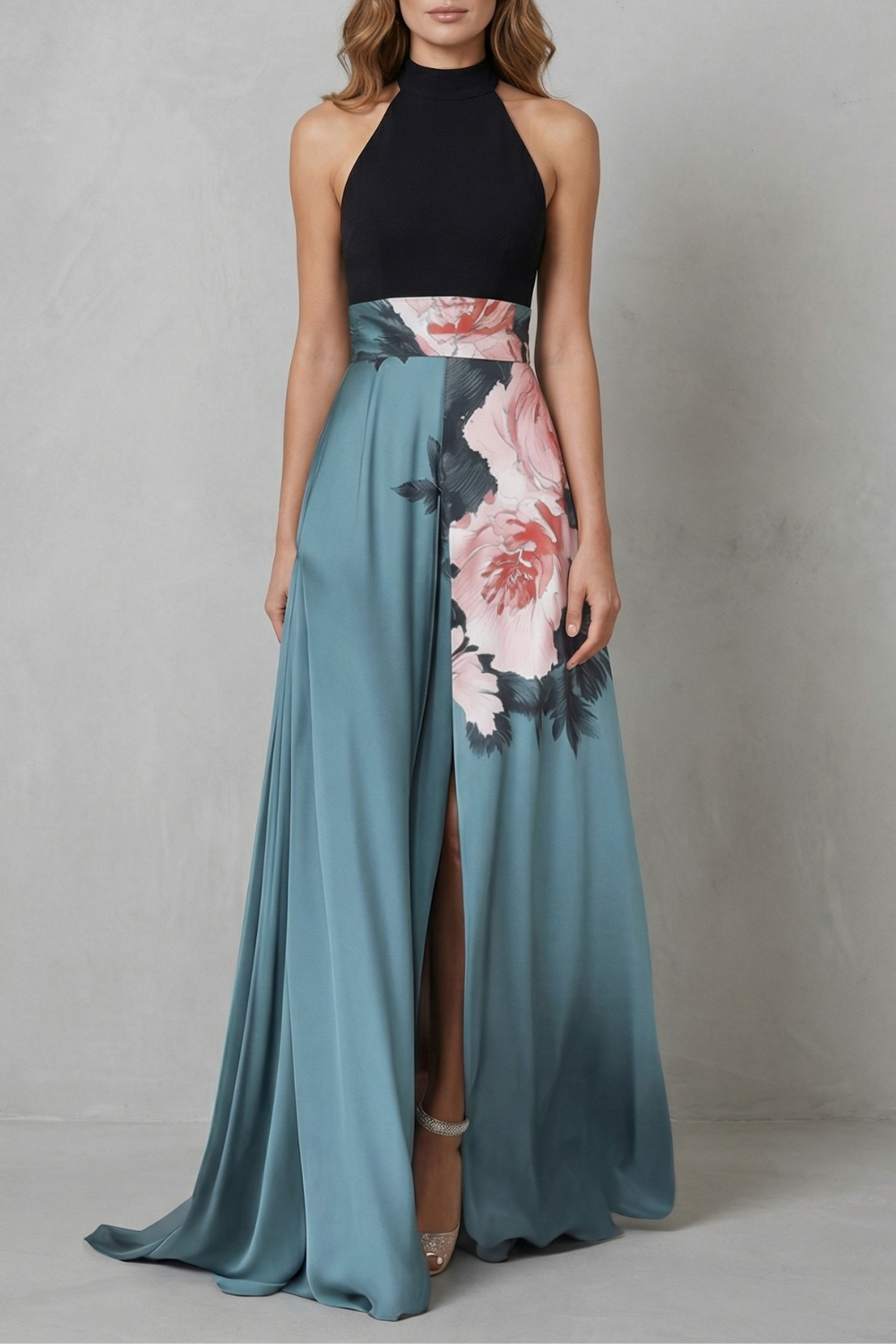 Florévia – Kontrastreiche florale Eleganz – Maxikleid
