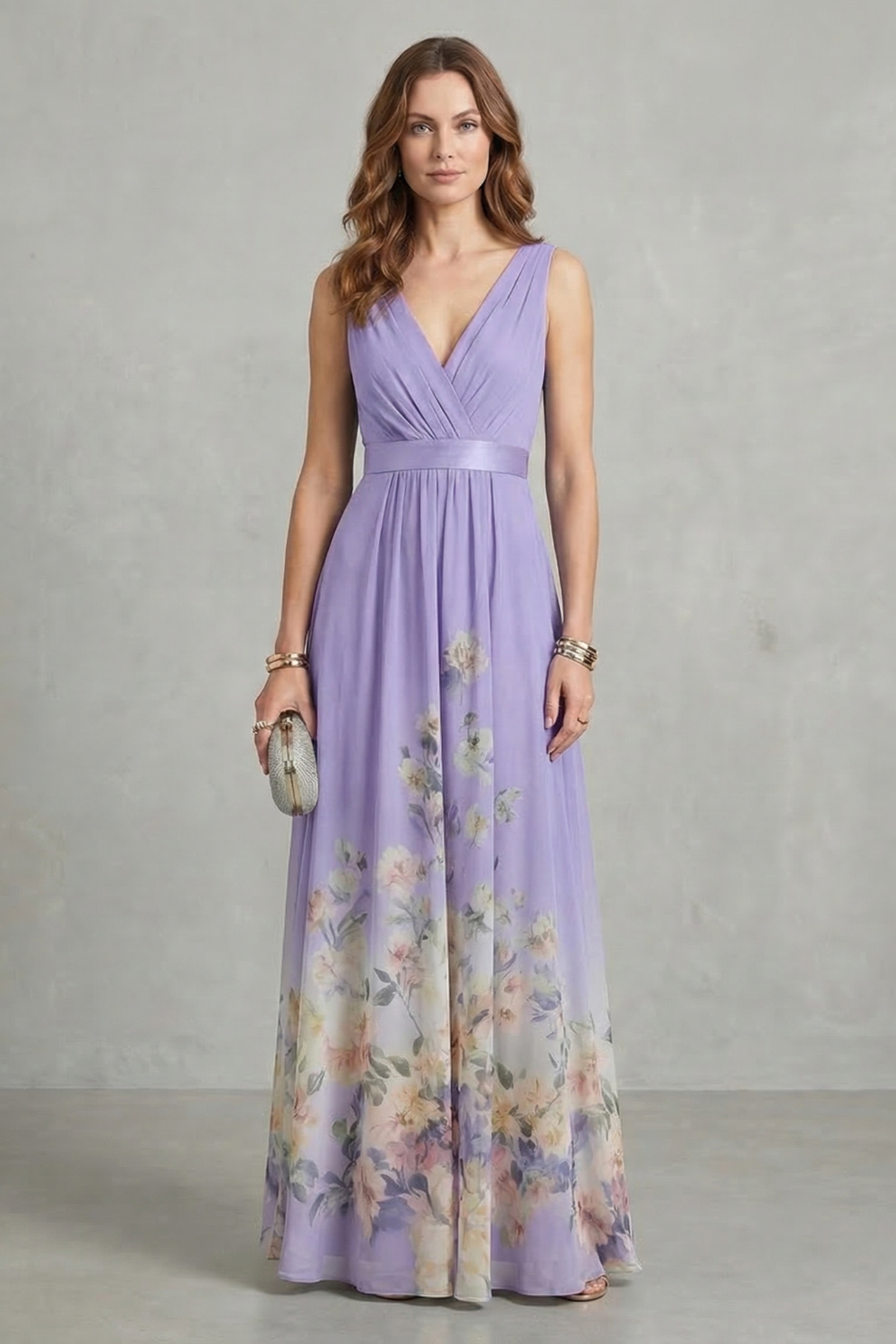 Elarisse – Florale Anmut – Maxikleid mit V-Ausschnitt