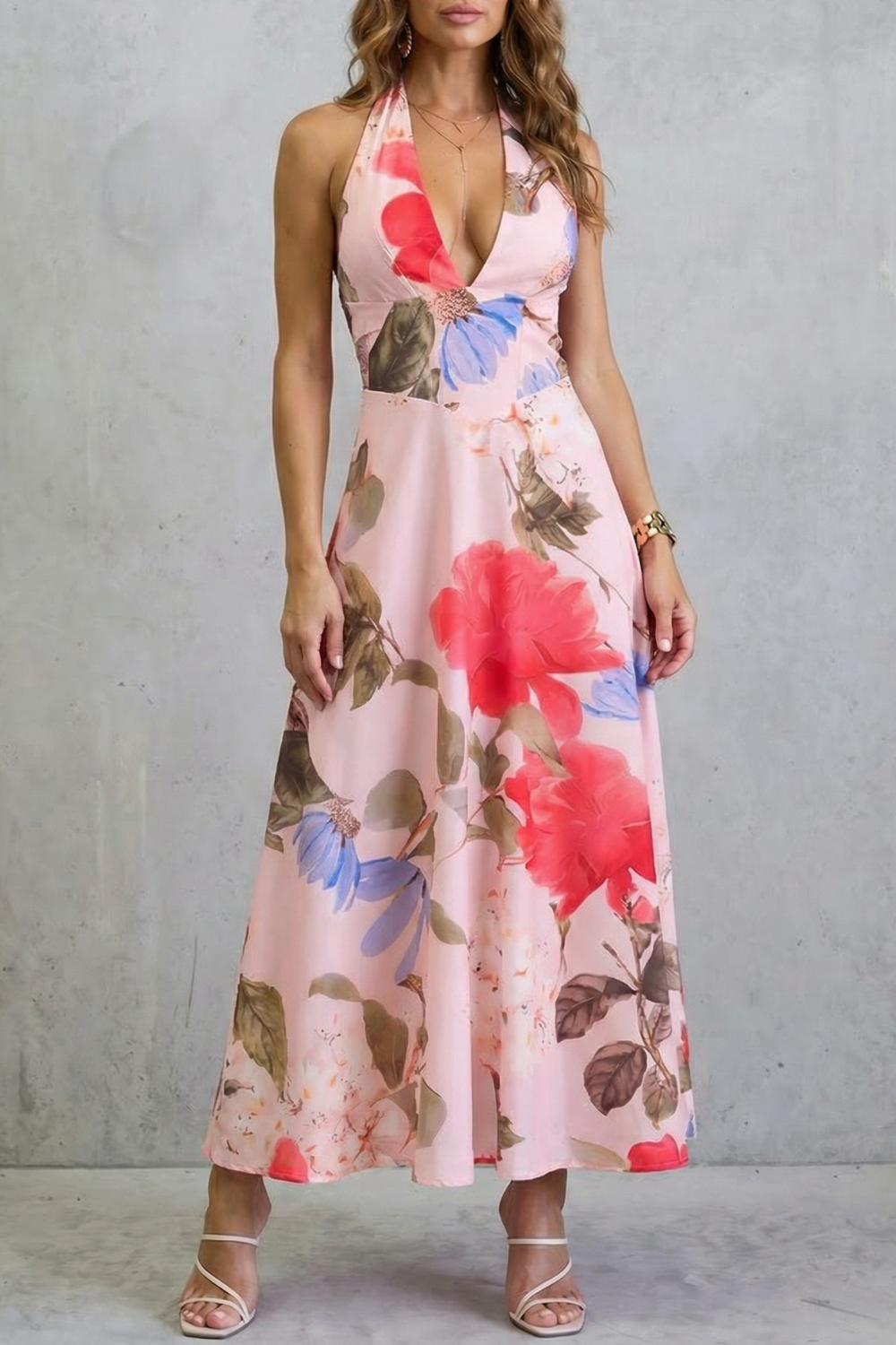Florévia – Rückenfreie florale Eleganz – Maxikleid