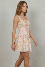 Avellina – Zarter floraler Charme – Minikleid