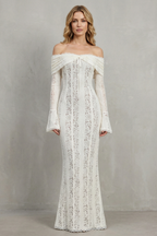 Elarina – Romantische Spitzen-Silhouette – schulterfreies Maxikleid