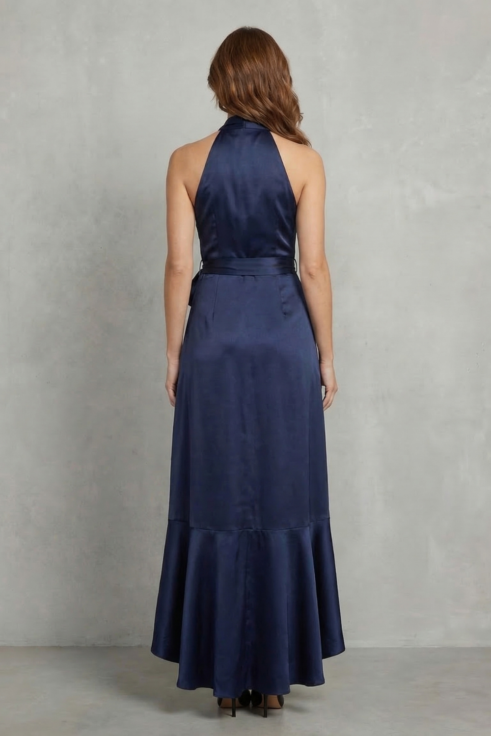 Noctavelle – Satin drapierte Silhouette – Langes Abendkleid