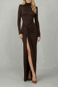 Noctavelle – Sculpted knot detail – High slit maxi dress
