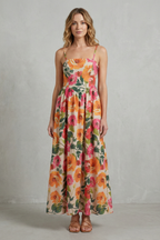 Florielle – Blumen-Charme mit eckigem Ausschnitt – Midikleid