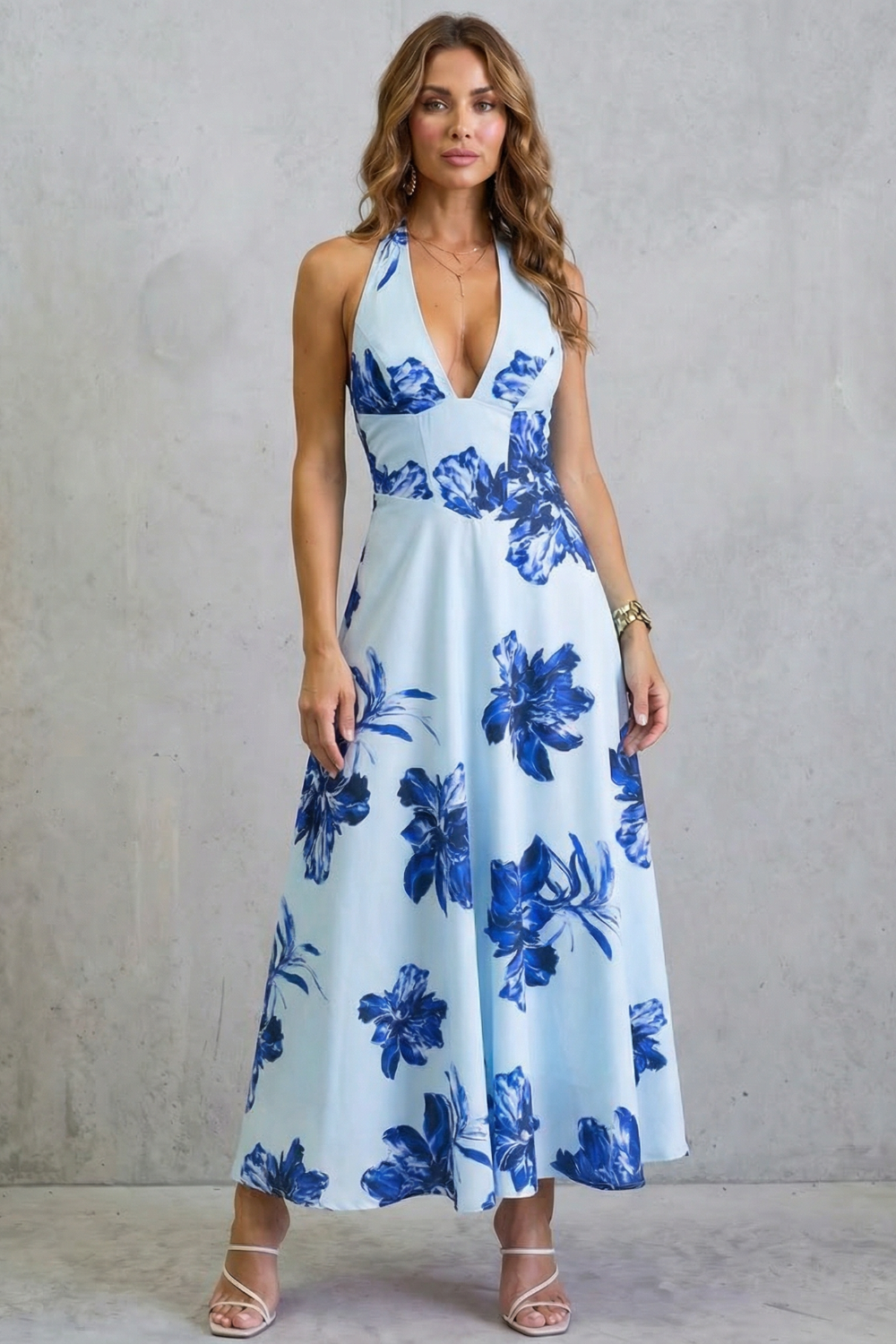 Florévia – Rückenfreie florale Eleganz – Maxikleid