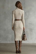 Valenoré – Sculpted elegance – Knit midi dress