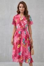 Rosévara – Tropisch-florales Flair – Midikleid