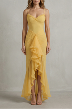 Phoebe – Femininer Rüschenzauber – Ärmelloses High-Low Maxikleid