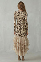 Lioraé – Midikleid mit Rüschensaum und Leopardenmuster