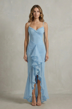 Phoebe – Femininer Rüschenzauber – Ärmelloses High-Low Maxikleid