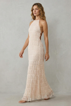 Greta – Moderne Textur – Rückenloses Maxi-Kleid aus strukturierter Webware für Damen