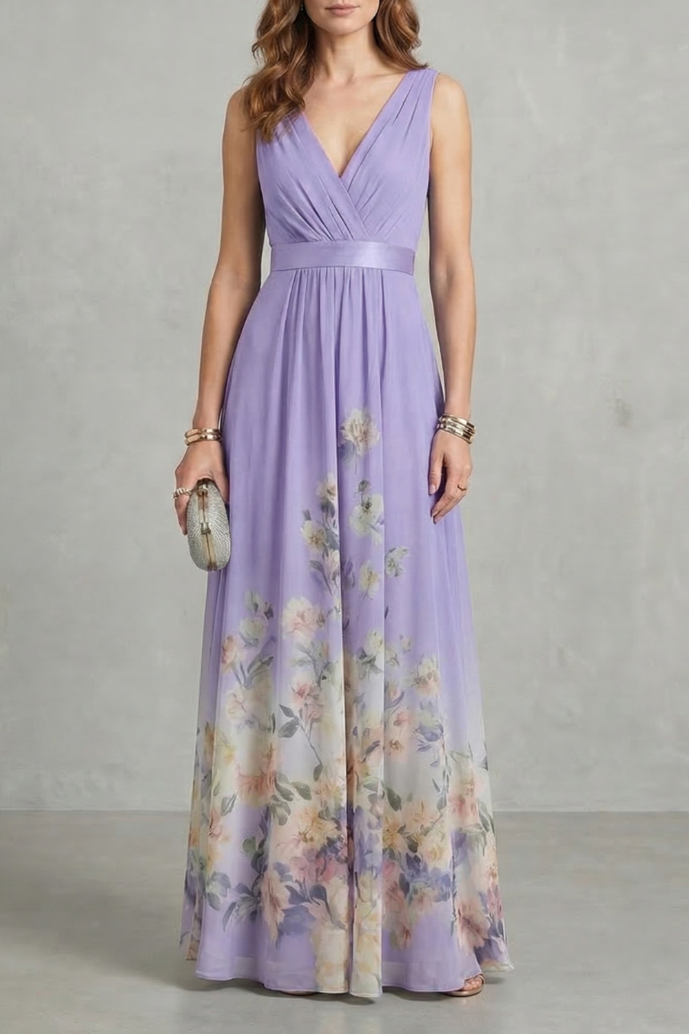 Elarisse – Florale Anmut – Maxikleid mit V-Ausschnitt