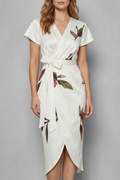 Lioravelle – Mühelose Wickelsilhouette – Midikleid