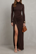 Vanessa – Kleid mit Raffung an der Taille und hohem Schlitz – Sophisticated Evening Glamour
