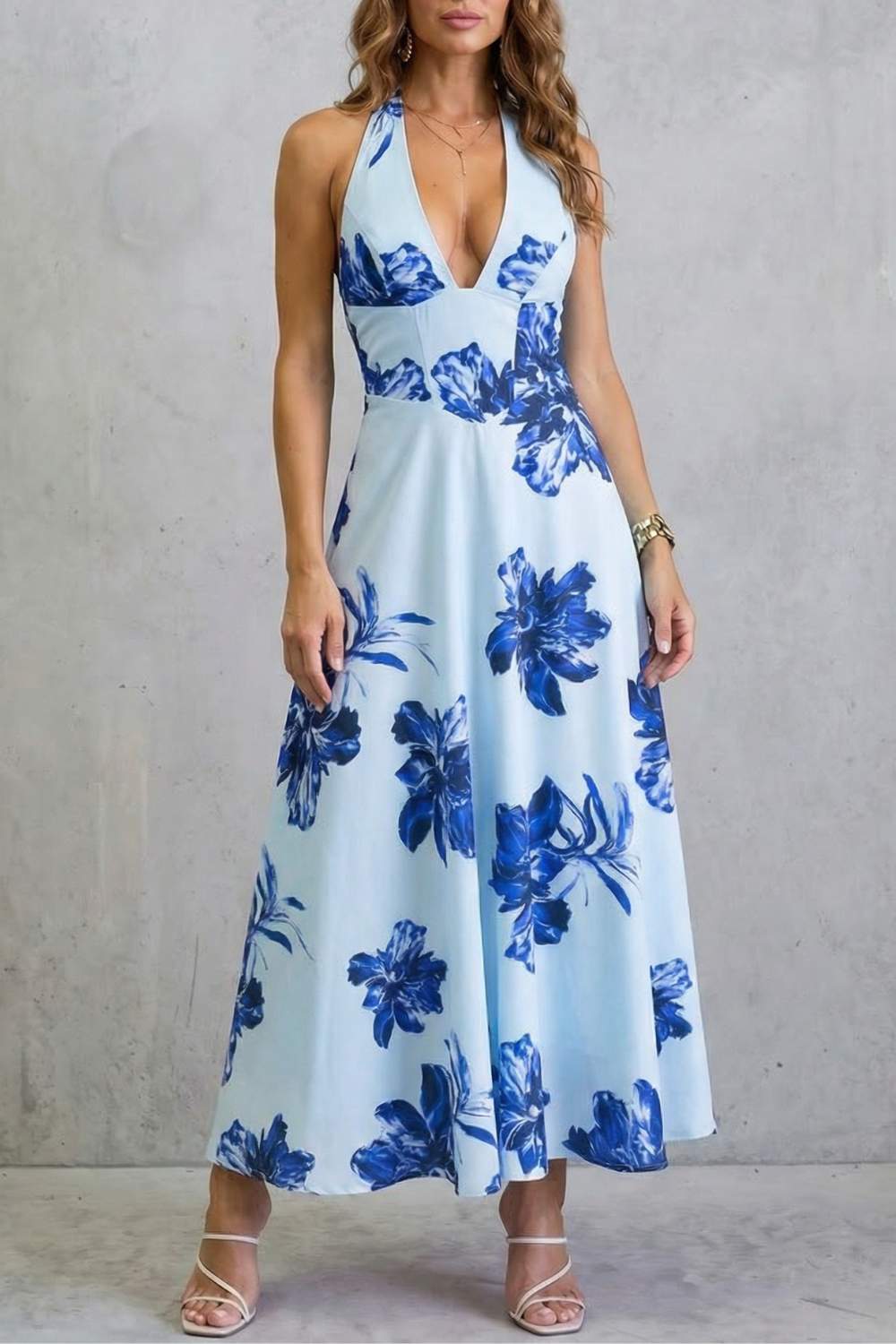 Florévia – Rückenfreie florale Eleganz – Maxikleid