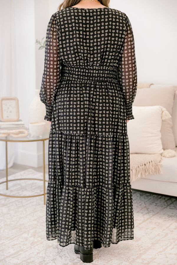 So schlicht wie das Kleid, schwarz