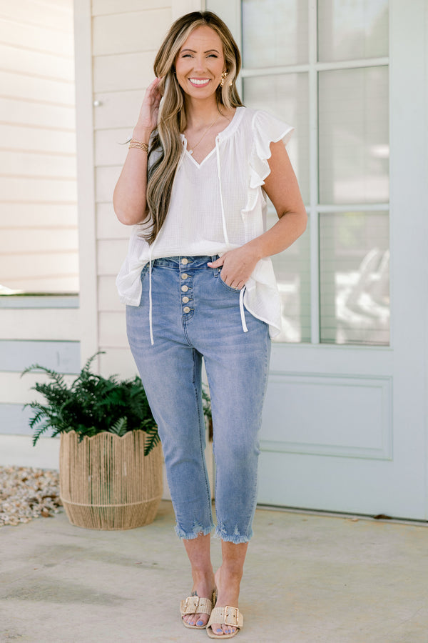 Better Than Ever Capris, Light Wash