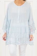 Don't Fail Me Now Bluse, Hellblau