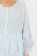 Don't Fail Me Now Bluse, Hellblau