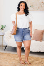 Feeling Beautiful Shorts, Medium