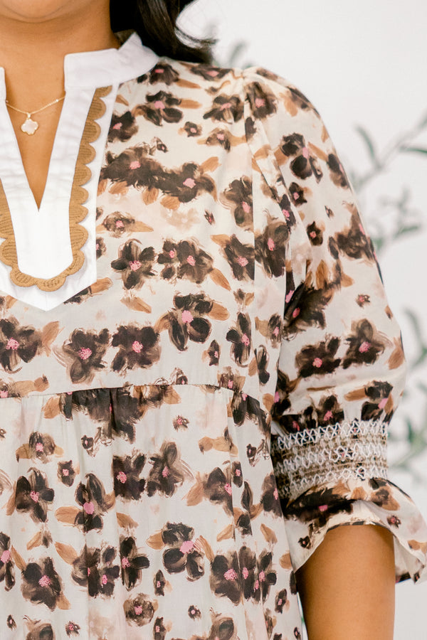Kleid "Sich wie sie selbst fühlen", Taupe