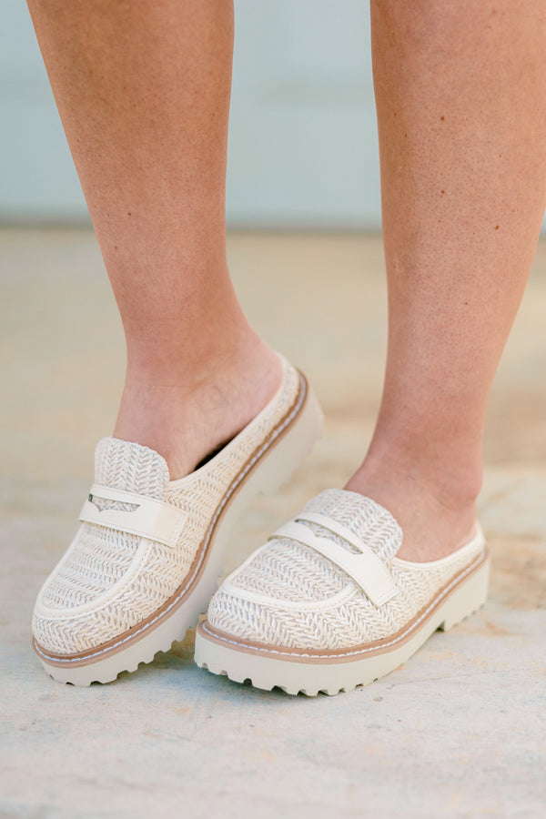 Golden Weave Mules, Natur