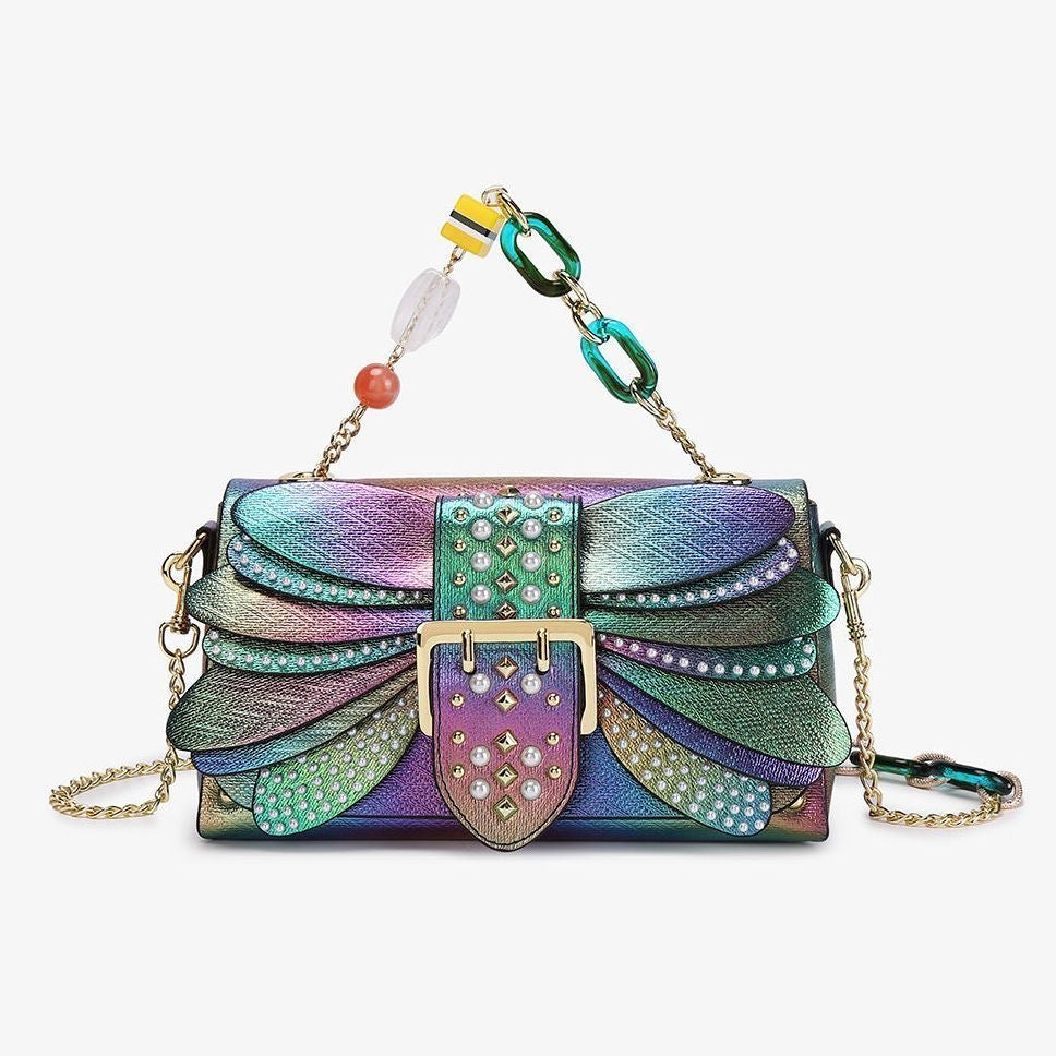 Die Papillia Mini aus veganem Leder