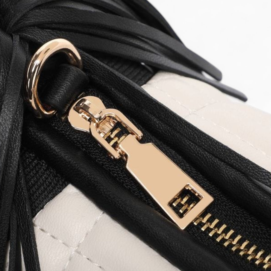Fringe Pup Couture Tasche