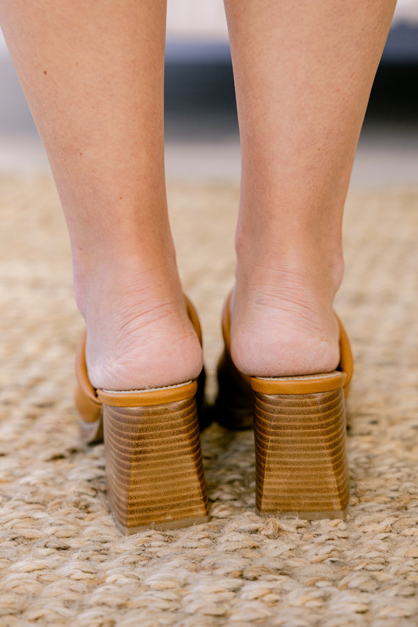 Just Wing It Clogs, Camel