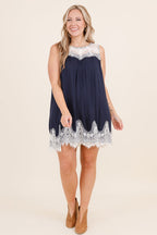 Laced With Love Kleid, Marineblau