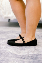 Love Is The Only Way Flats, Black