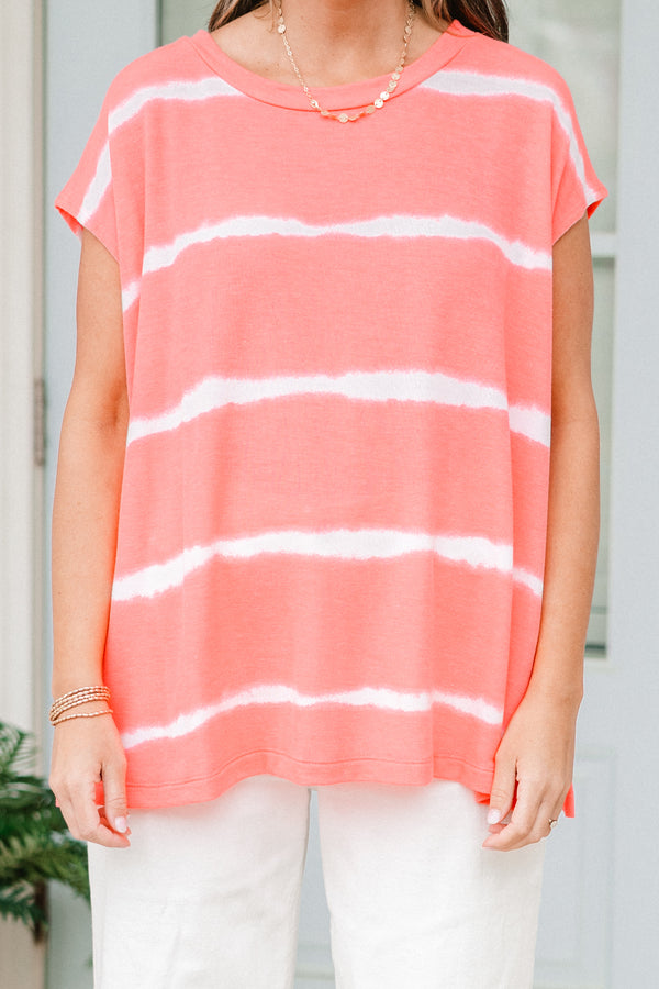 A Grand Throwback Top, Coral