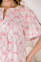 Maritim-Brise-Top, pinke Schleife