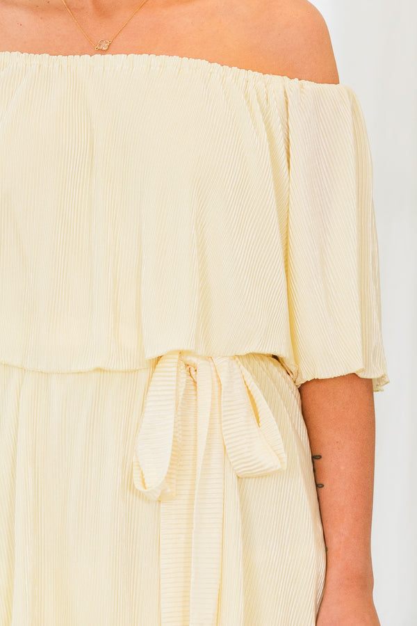 Not Through With You Kleid, Creme