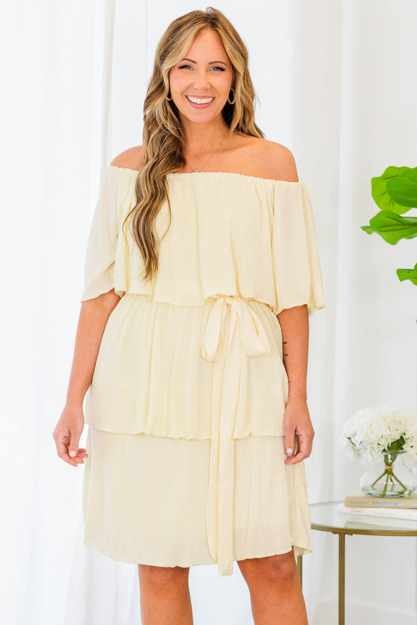 Not Through With You Kleid, Creme
