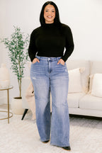 Quiet Confidence Jeans, Medium Wash