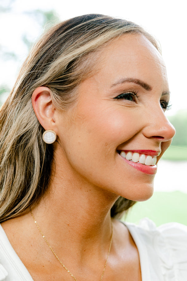 Share The Love Earrings, White/Gold