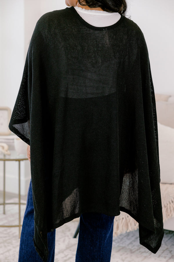 Softly Stated Poncho, Schwarz