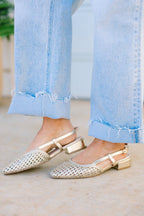 Halten Sie sich an Ihr Wort Flats, Gold