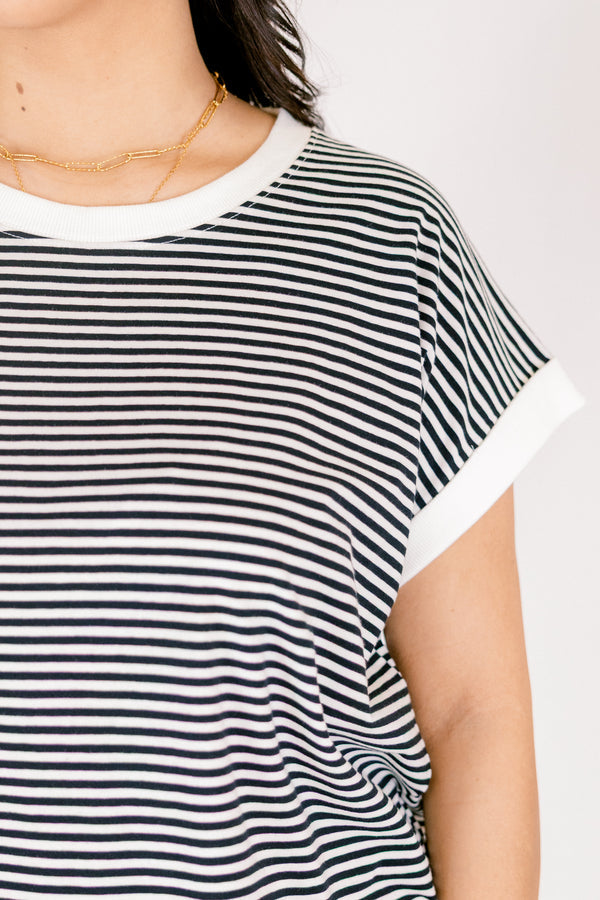 T-Shirt „Sunday Stroll“, Weiß/Schwarz