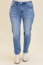 Treat You Better Jeans, mittlere Waschung