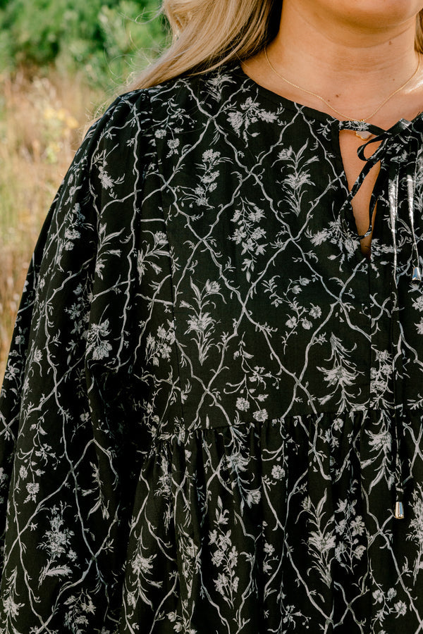 Walking On Air Dress, Black Floral