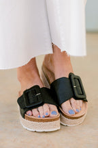 When the Time Is Right Wedges, Black