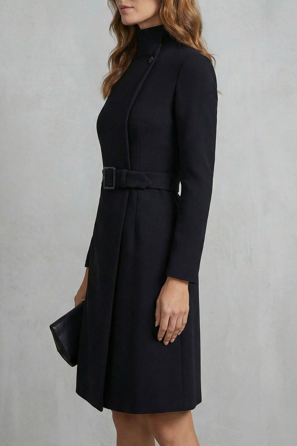 Nivara – Asymmetrischer Gürtel an der Taille – Midi-Kleid in A-Linie