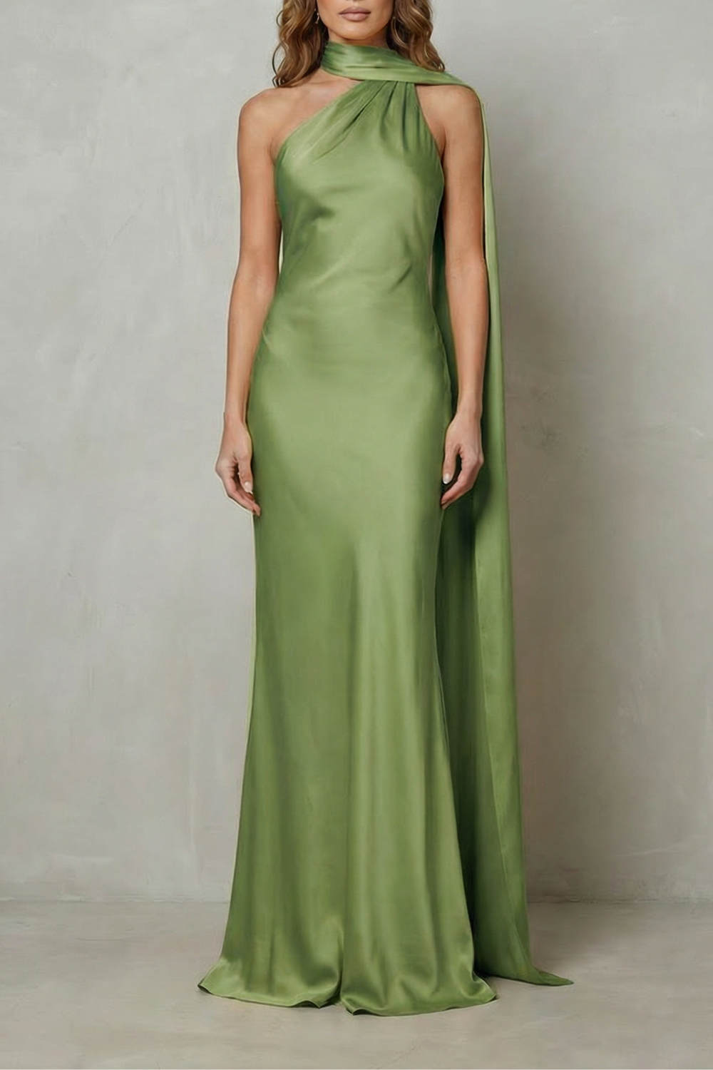 Orlianne – Drapierter Wasserfallausschnitt – Meerjungfrauenkleid aus Satin