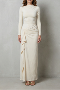 Veneta – Skulptierter Seitendrapée – Maxi-Kleid mit langen Ärmeln