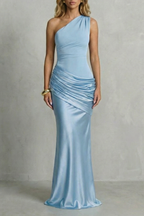 Seraphielle – Satin-drapierte Eleganz – Maxikleid mit One-Shoulder-Träger