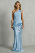 Seraphielle – Satin-drapierte Eleganz – Maxikleid mit One-Shoulder-Träger