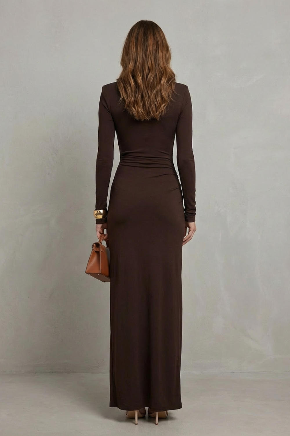 Vanessa – Kleid mit Raffung an der Taille und hohem Schlitz – Sophisticated Evening Glamour